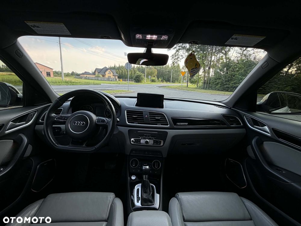 Audi Q3 - 10
