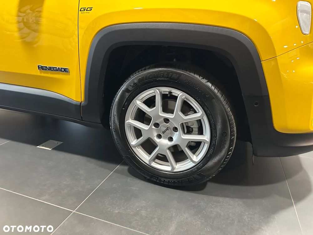 Jeep Renegade 1.5 T4 mHEV Altitude FWD S&S DCT - 3