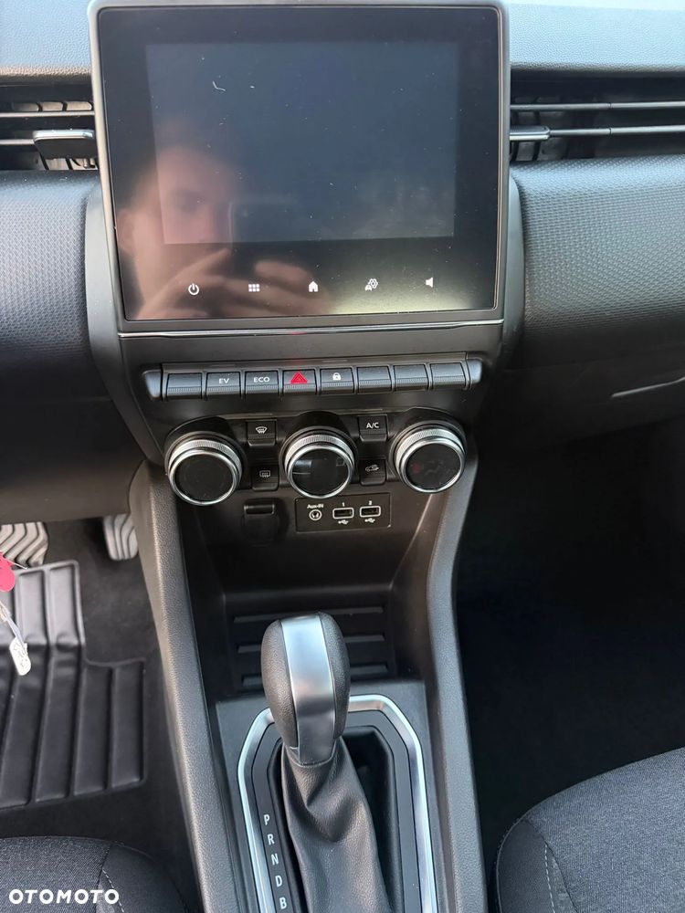 Renault Clio E-TECH 140 BUSINESS EDITION - 35