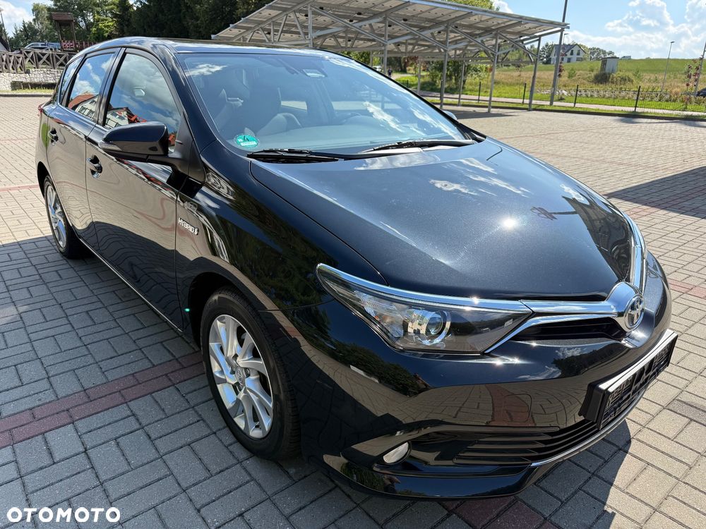 Toyota Auris - 2