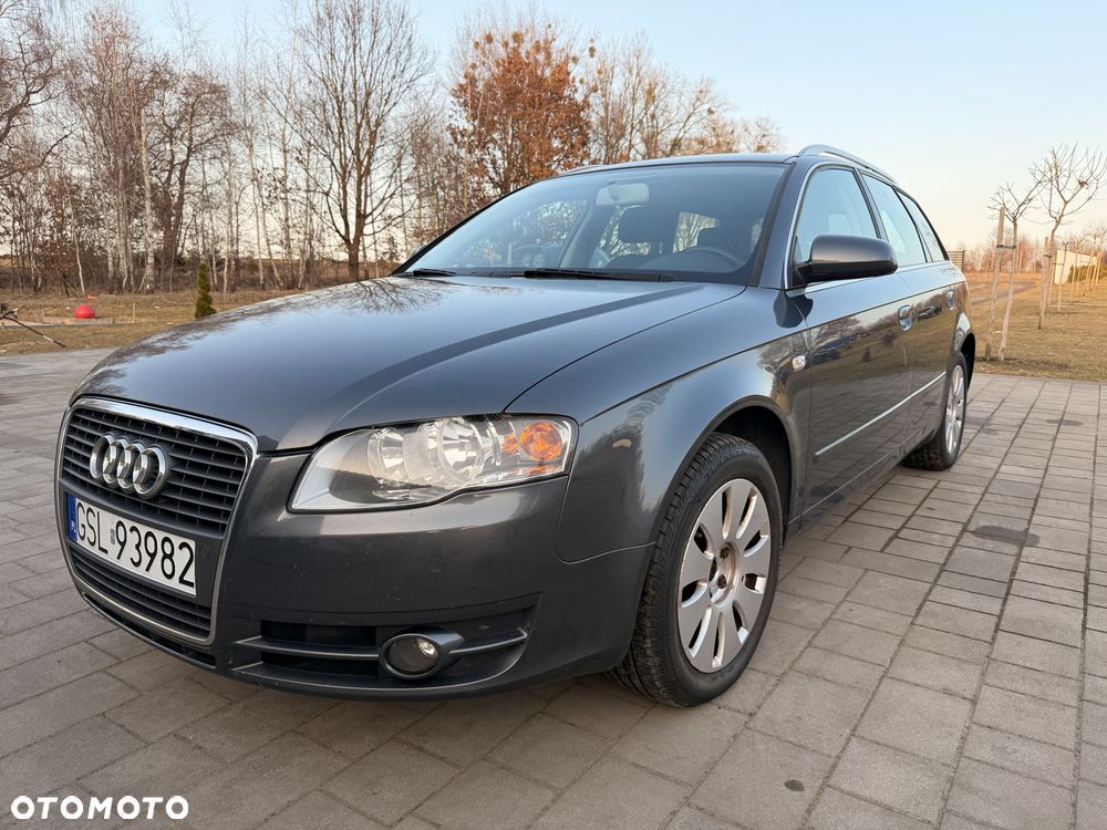 Audi A4 Avant - 1