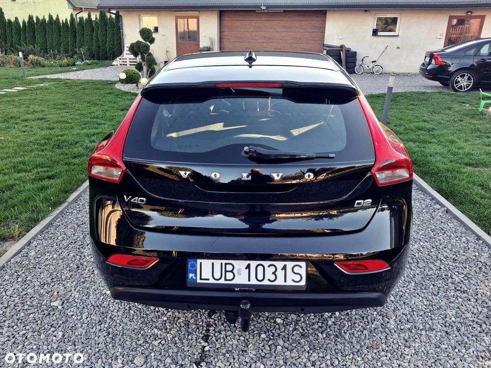 Volvo V40 D2 Momentum - 6