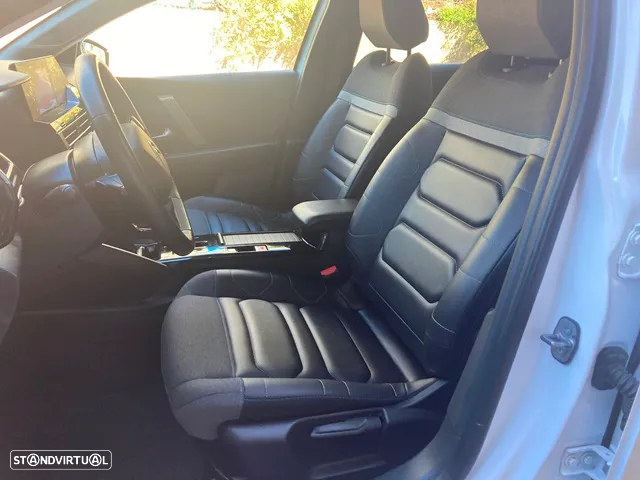 Citroën C4 1.2 PureTech Shine Pack EAT8 - 37