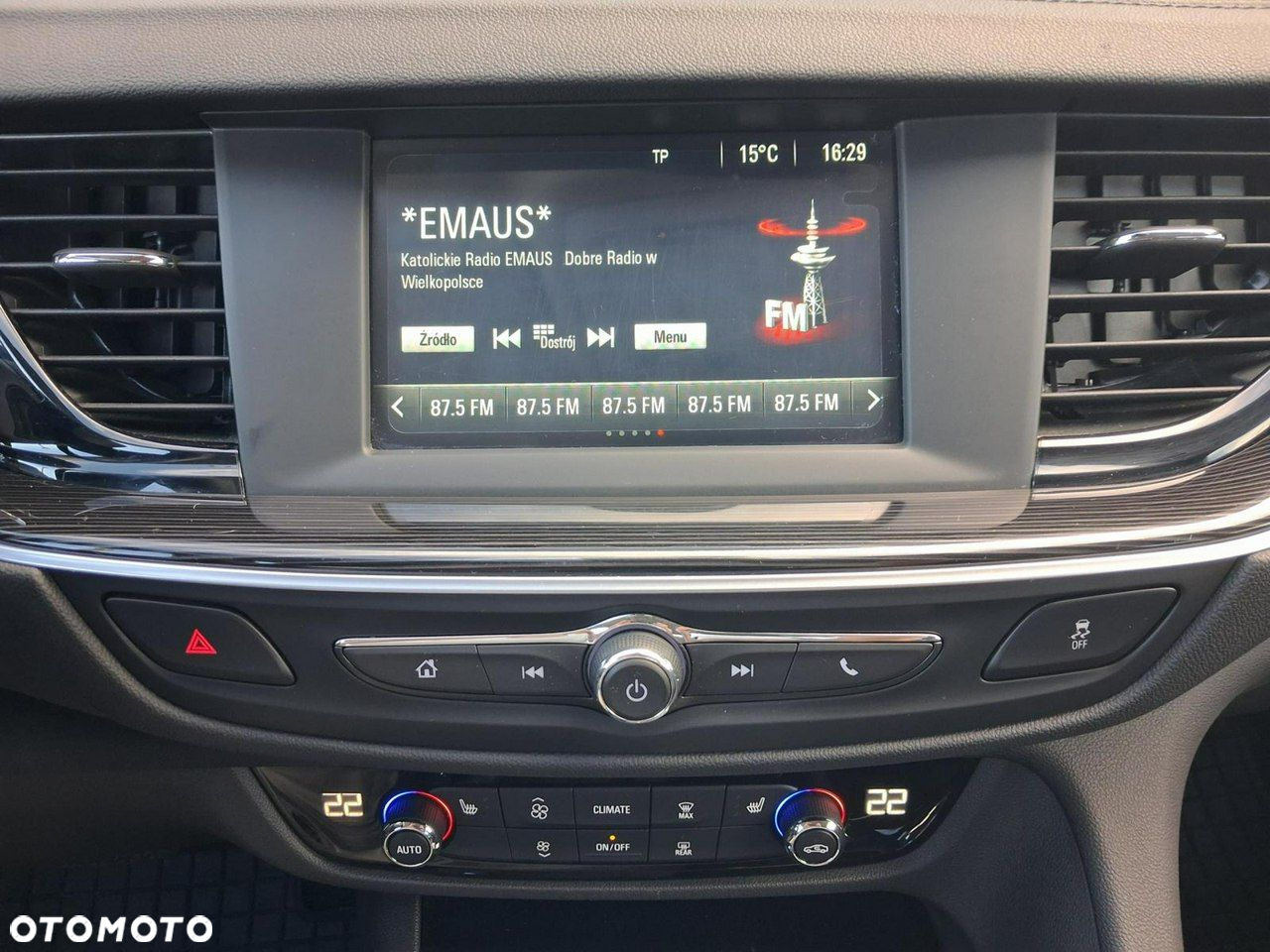 Opel Insignia - 25