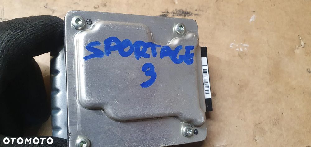 Moduł sterownik ECU Kia Sportage III 95447-3B300 - 7