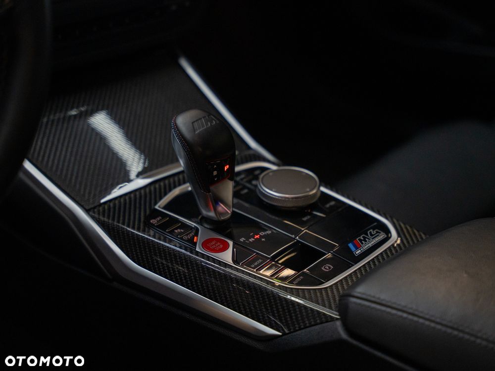 BMW M4 Competition M xDrive sport - 22