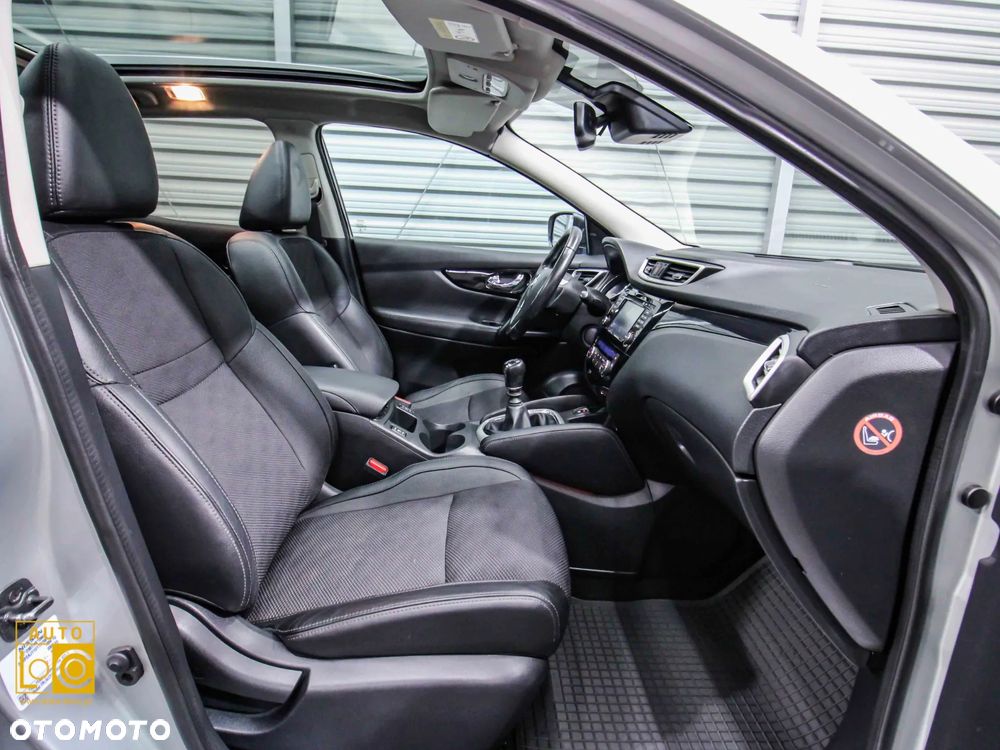 Nissan Qashqai 1.6 Tekna - 10