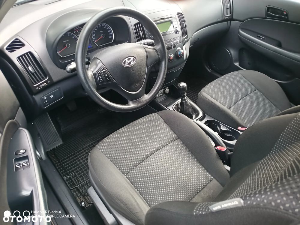 Hyundai i30 1.4 Comfort - 13