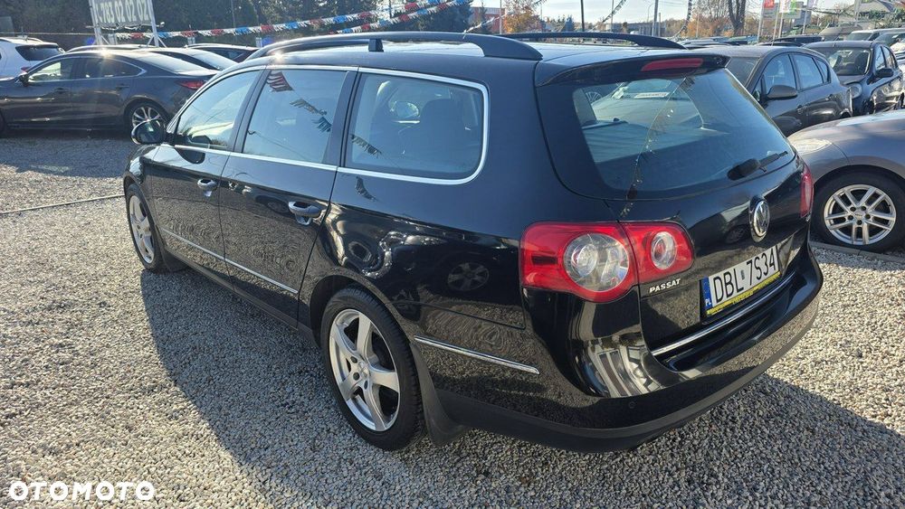 Volkswagen Passat - 13