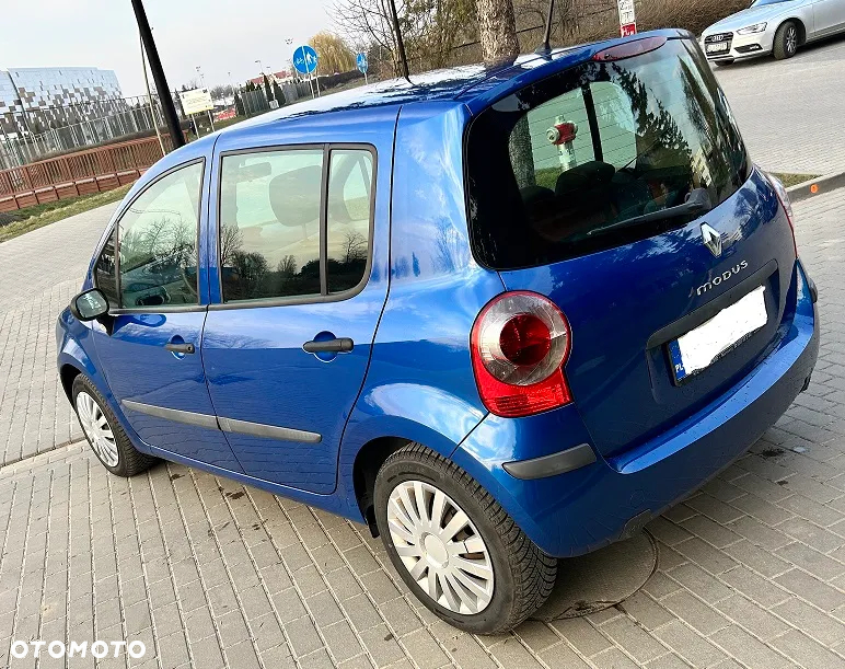 Renault Modus - 10