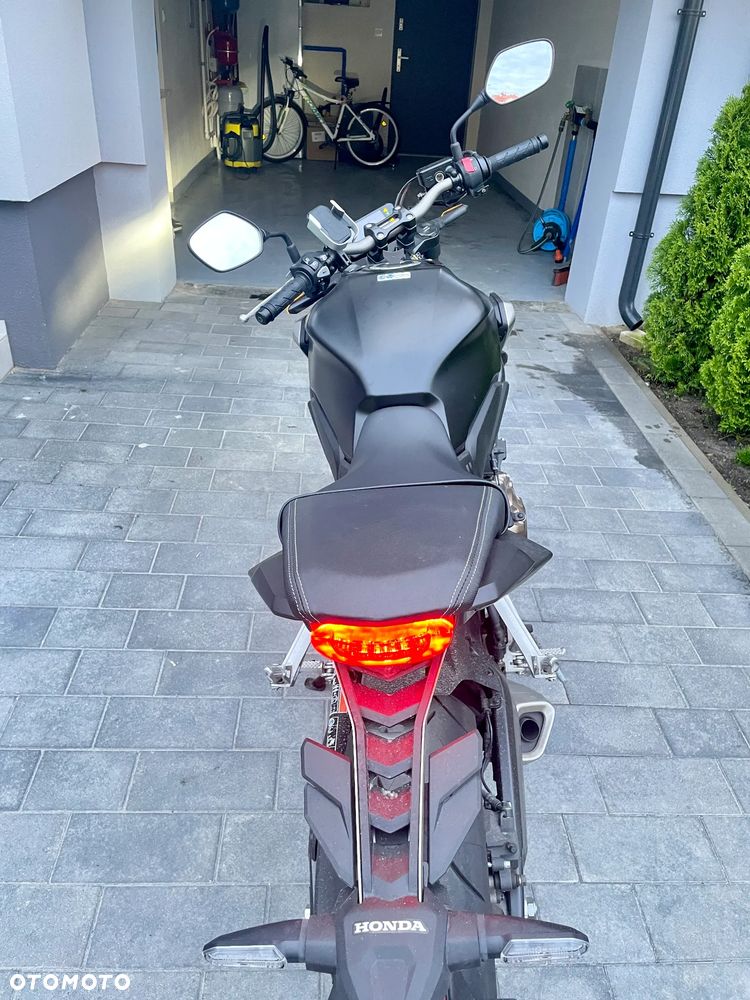 Honda CB - 3