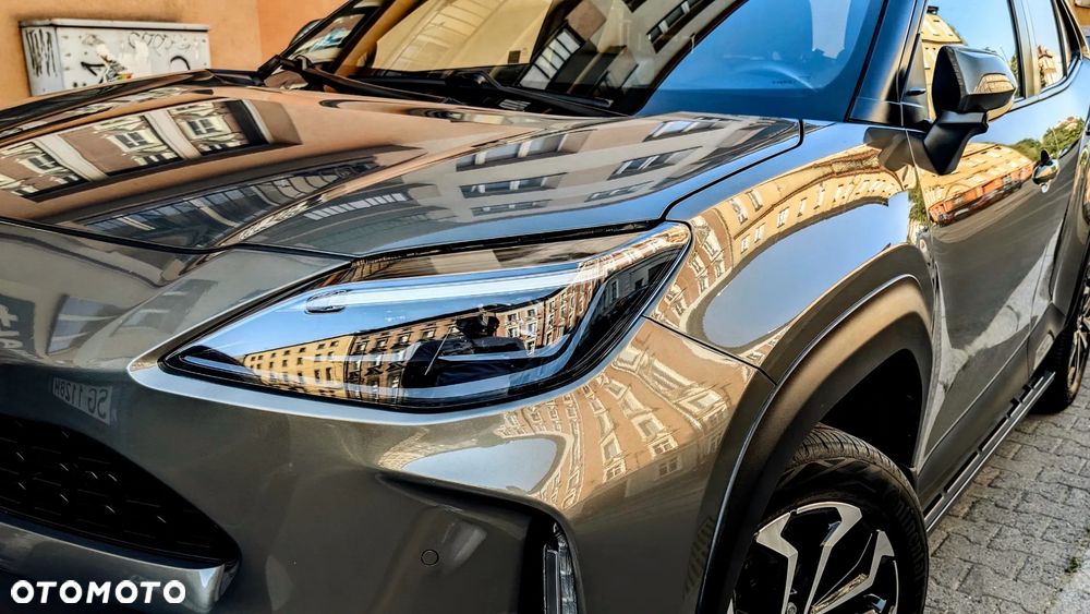 Toyota Yaris Cross Hybrid 1.5 Comfort 4x4 - 3