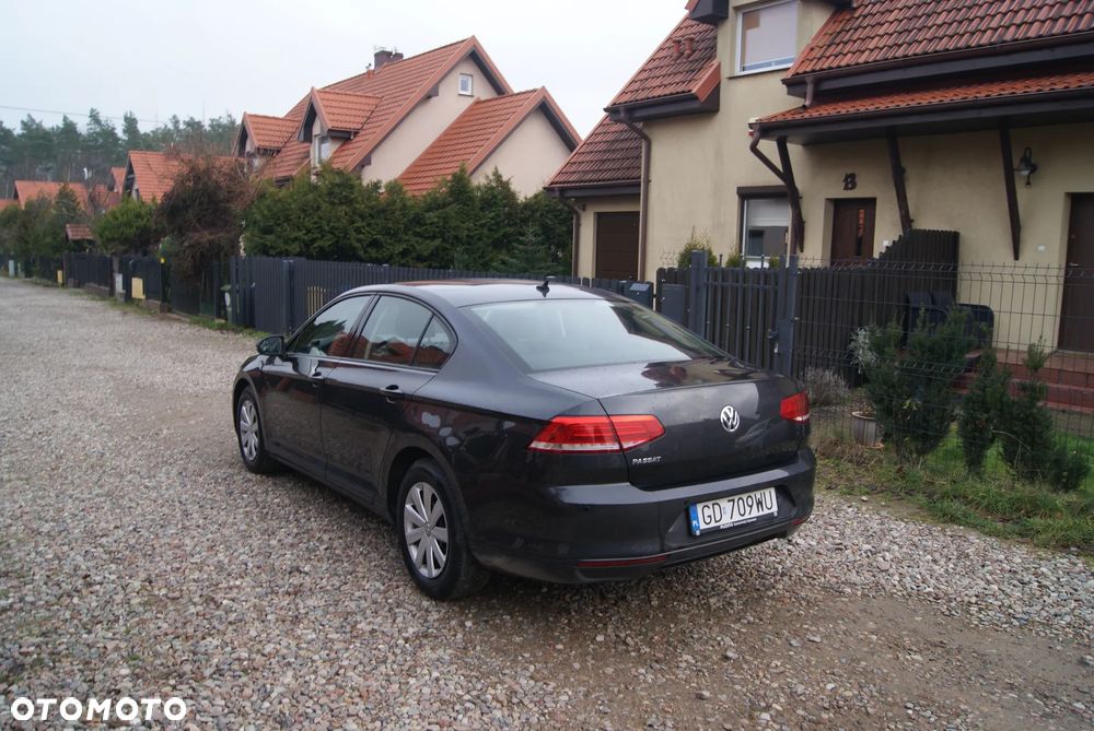 Volkswagen Passat 1.5 TSI EVO Elegance DSG - 4
