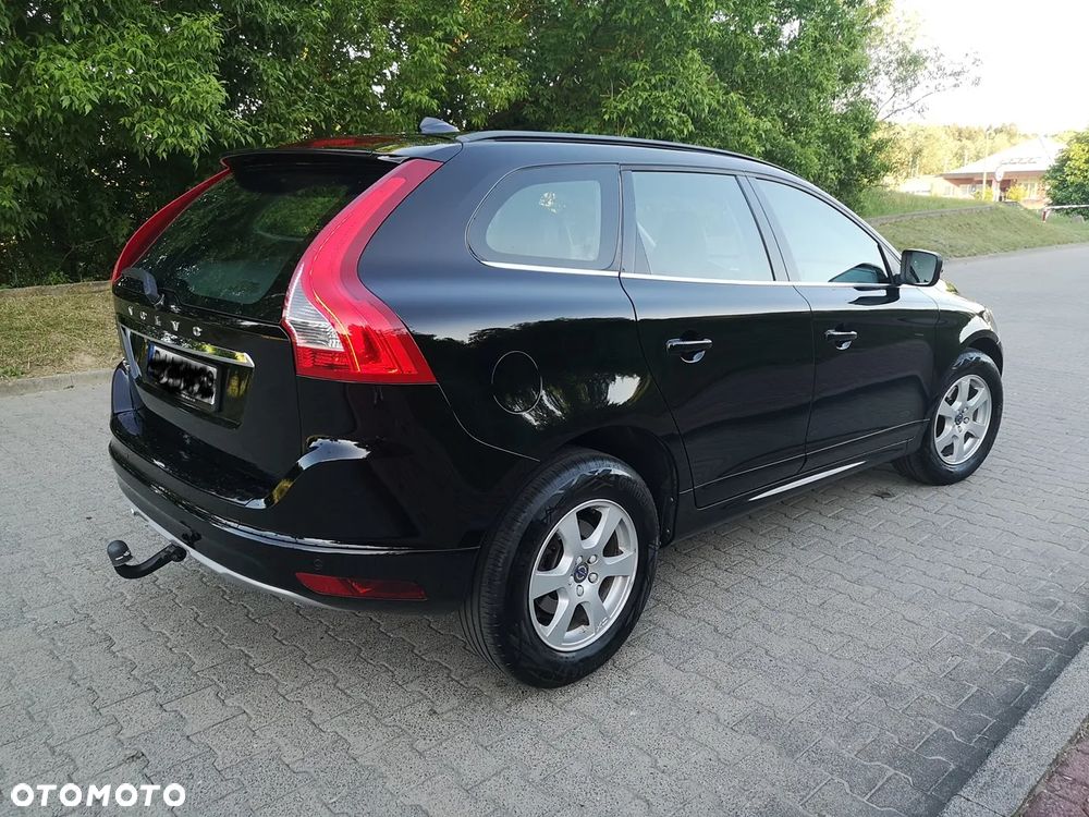 Volvo XC 60 - 4