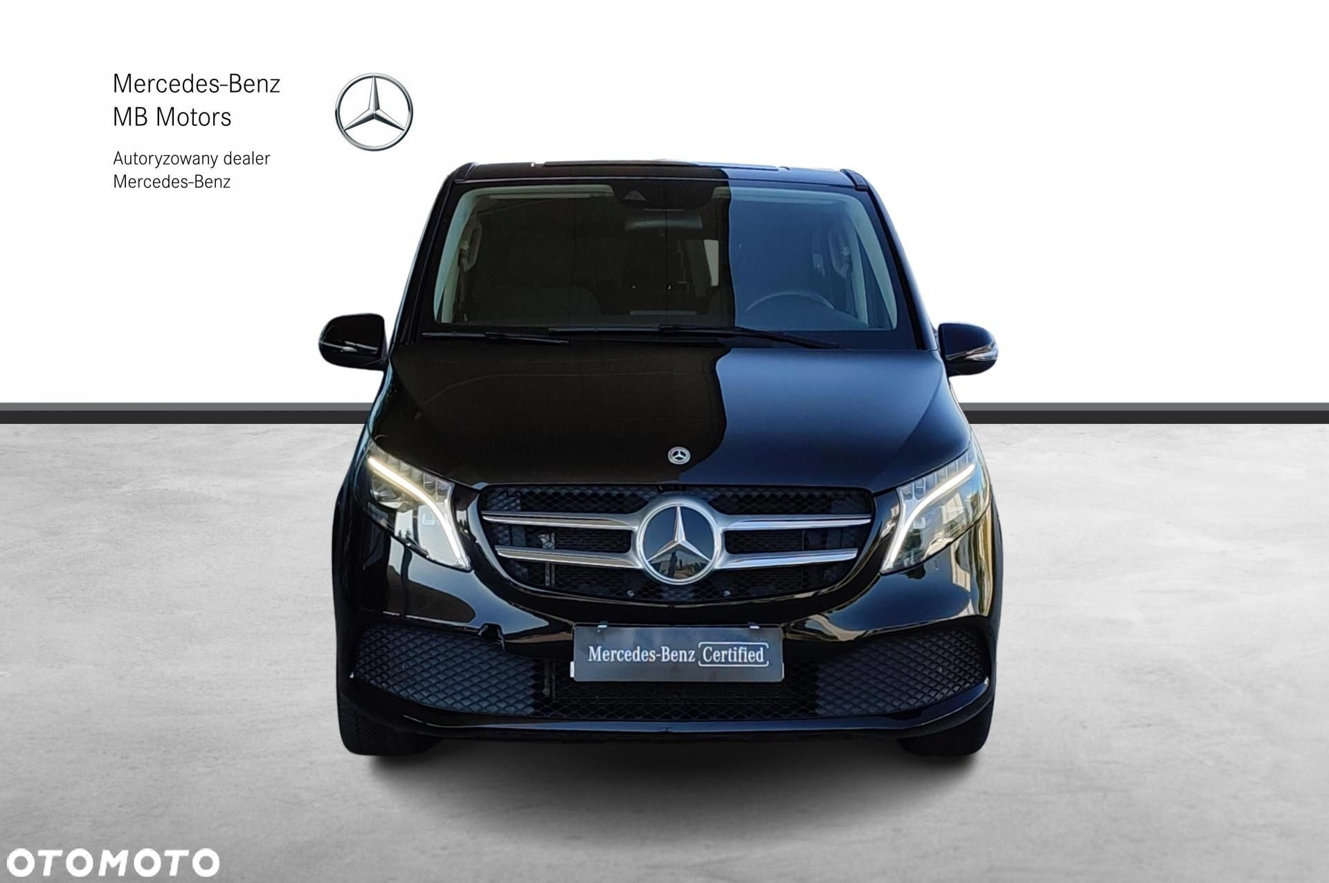 Mercedes-Benz Klasa V - 8