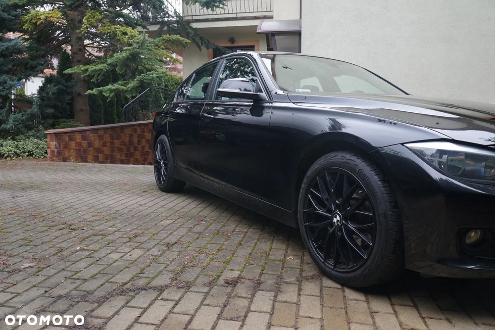 BMW Seria 3 - 20