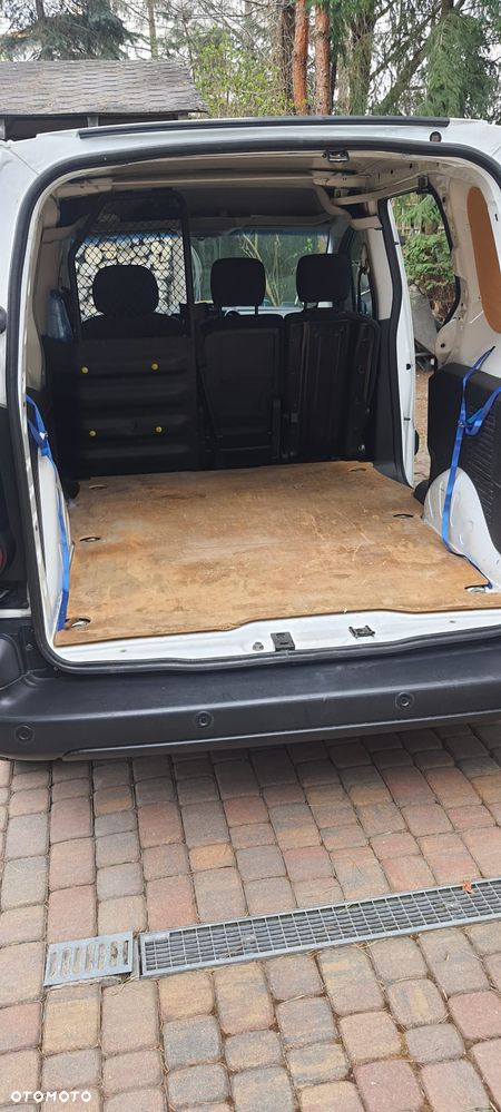 Peugeot Partner 1.6 HDi Presence - 4