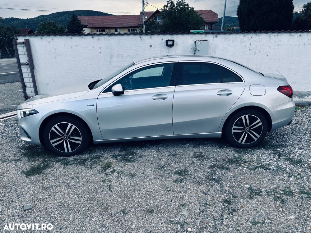 Mercedes-Benz EQA 250 - 3