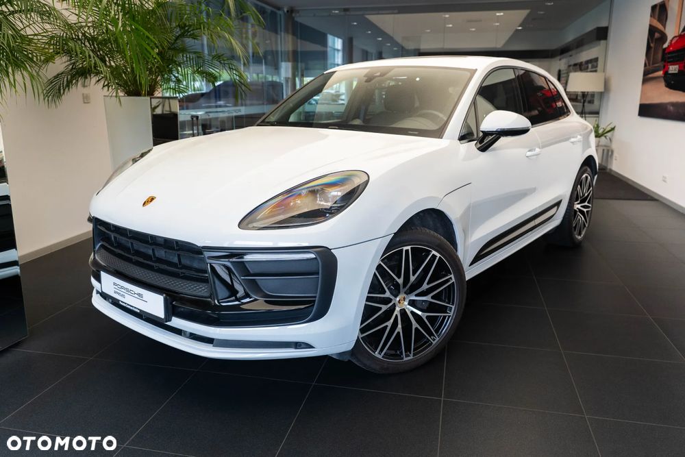 Porsche Macan Standard - 2