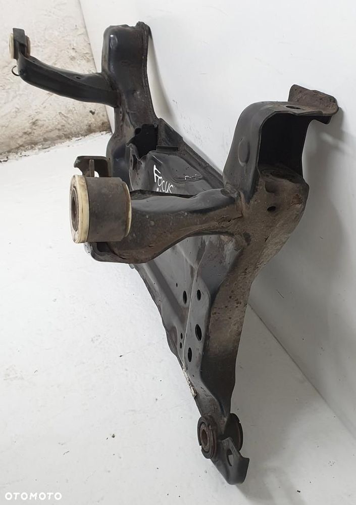 WÓZEK SANKI BELKA TRAWERS PRZÓD FORD FOCUS MK3 - 2