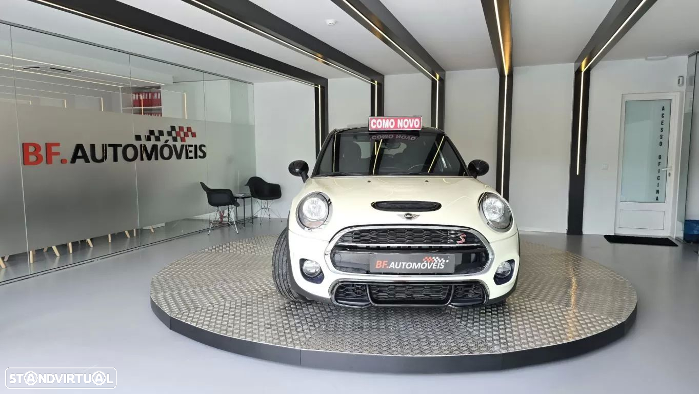 MINI 5 Portas One D - 16