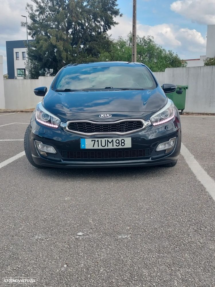 Kia ProCeed 1.6 CRDi 128 Spirit - 4