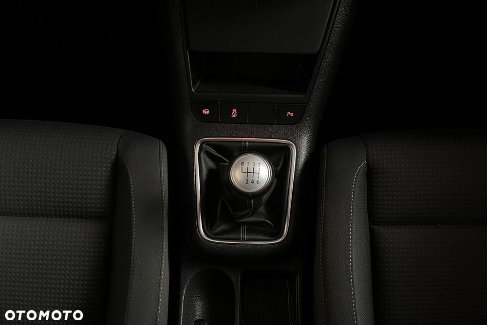 Volkswagen Golf Plus 1.2 TSI Style - 16