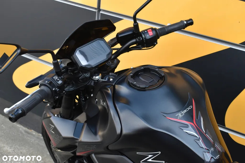 Kawasaki Z - 11