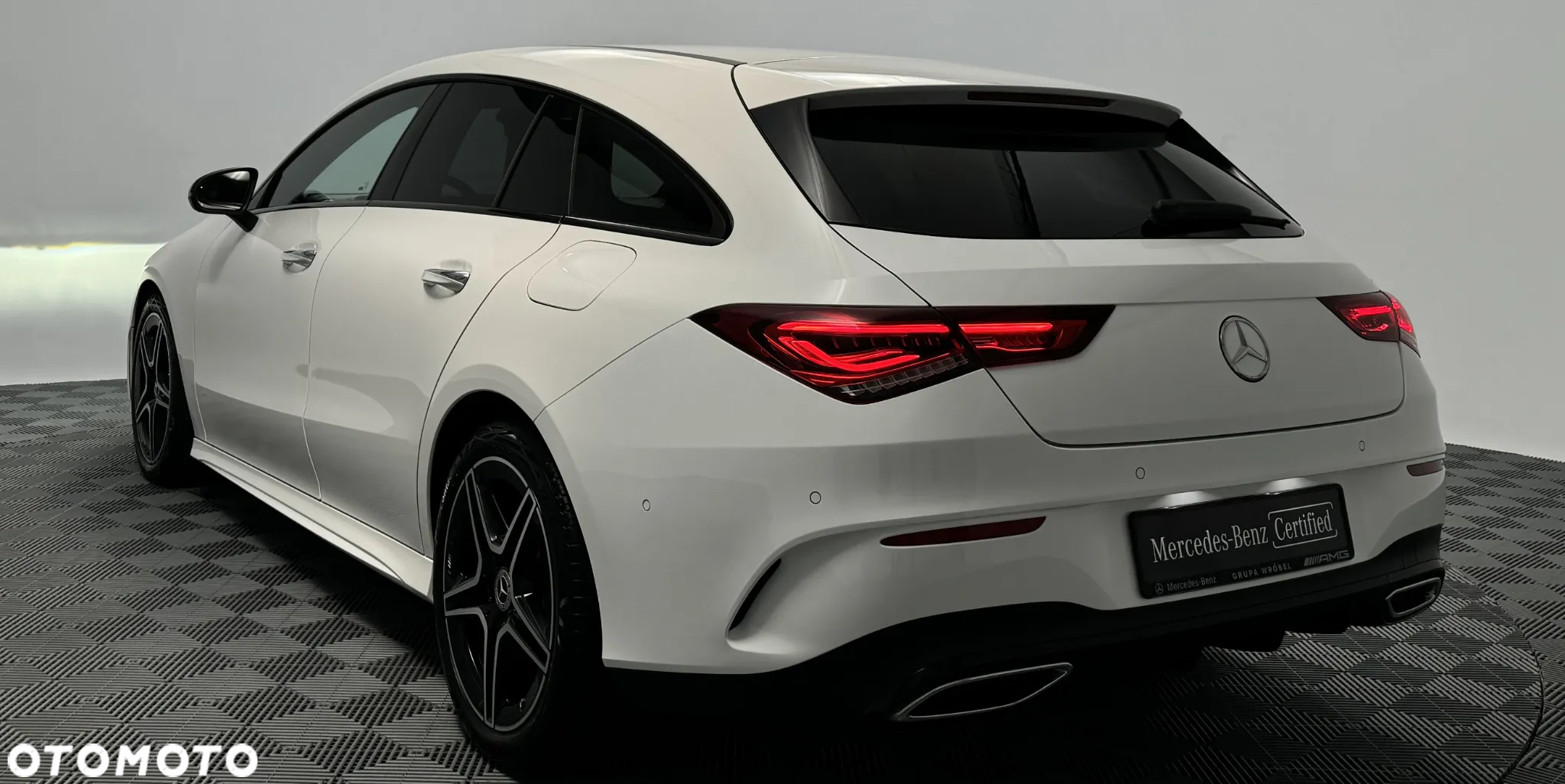 Mercedes-Benz CLA 200 d AMG Line 8G-DCT - 28