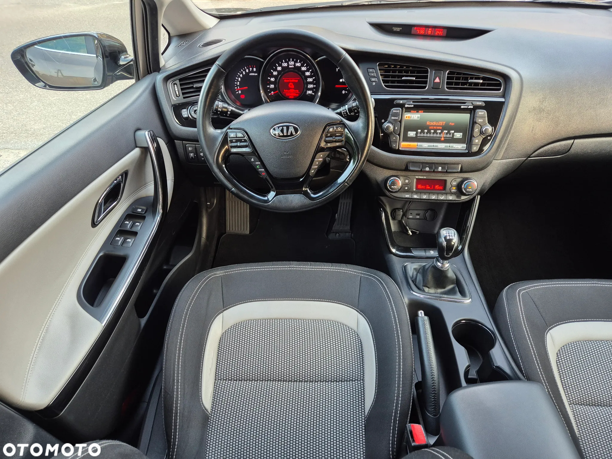 Kia Ceed Cee'd 1.6 GDI Business Line - 25