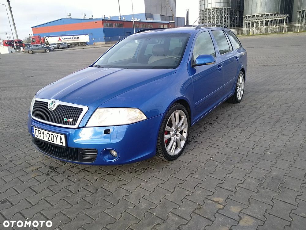 Skoda Octavia 2.0 TDI CR DPF RS - 6