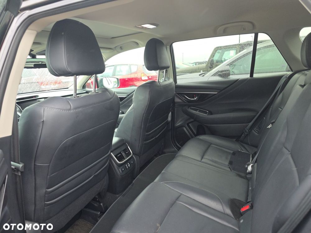 Subaru Outback - 11