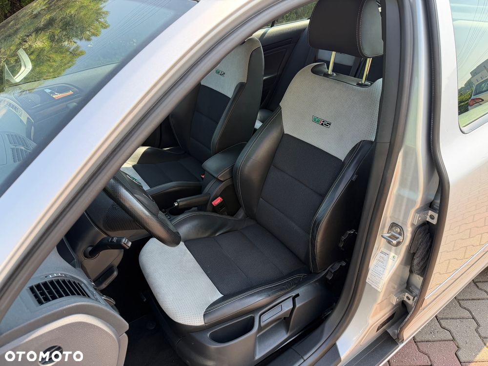 Skoda Octavia 2.0 TSI RS - 25