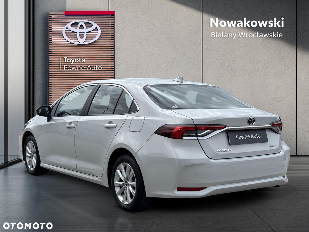 Toyota Corolla 1.8 Hybrid Comfort - 2
