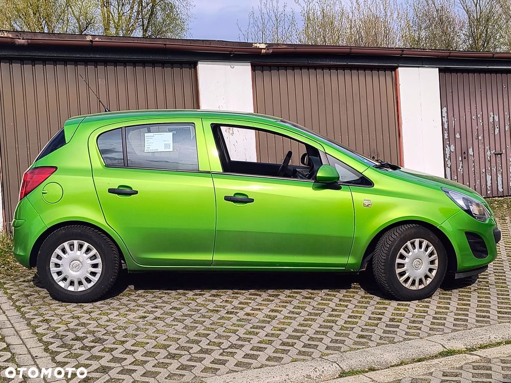 Opel Corsa 1.4 16V Color Edition - 8