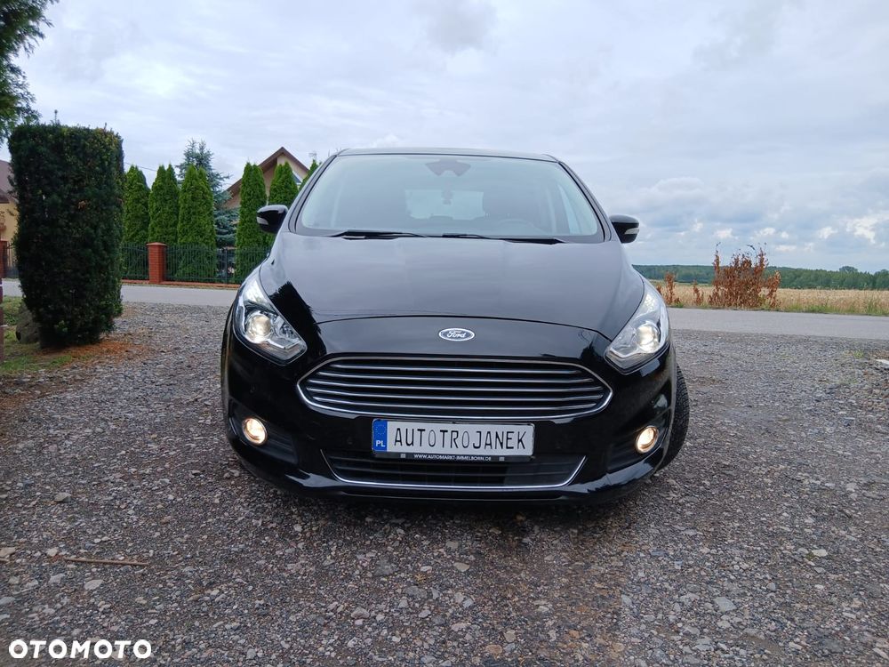 Ford S-Max - 8