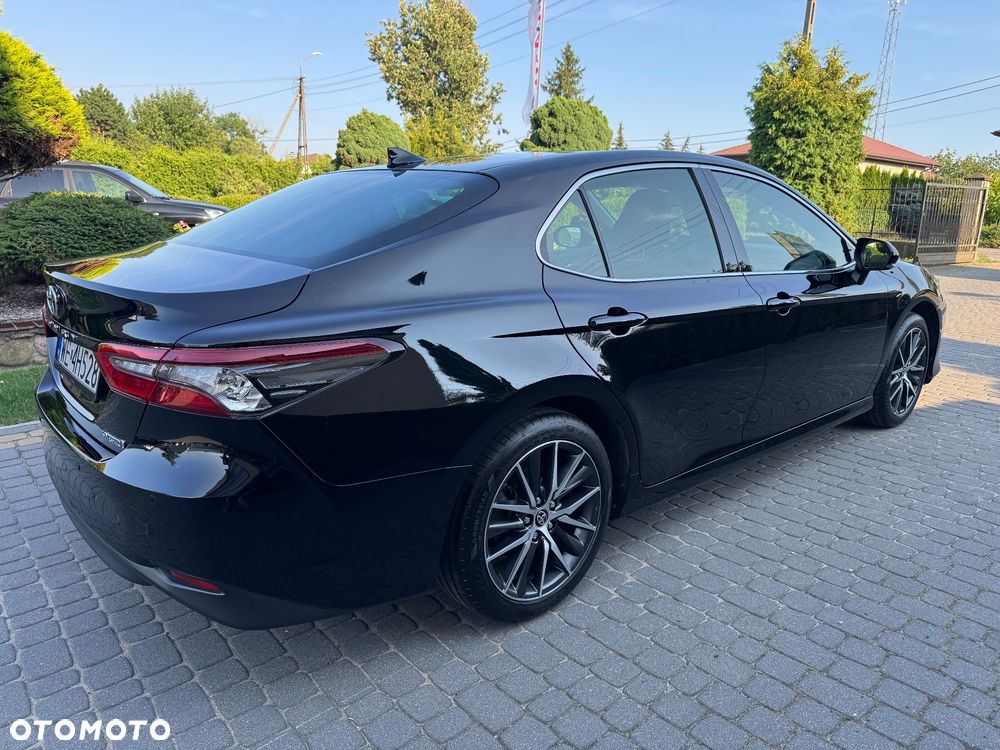 Toyota Camry 2.5 Hybrid Executive CVT - 8