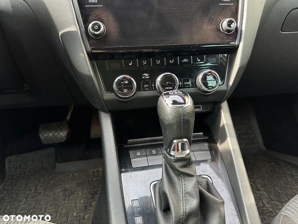 Skoda Octavia 2.0 TDI Ambition DSG - 10