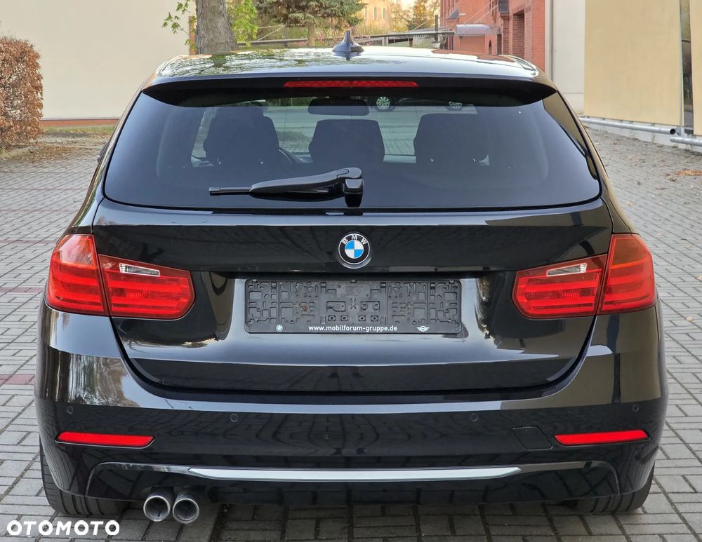 BMW Seria 3 330d Sport-Aut Blue Performance Modern Line - 5