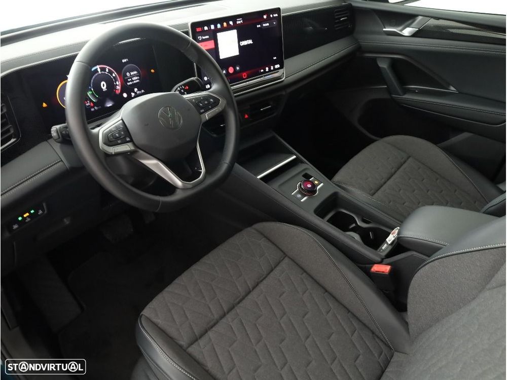 VW Tiguan - 13