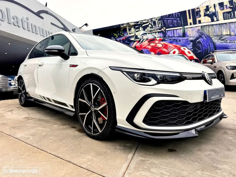 VW Golf 2.0 TSI GTI DSG - 40