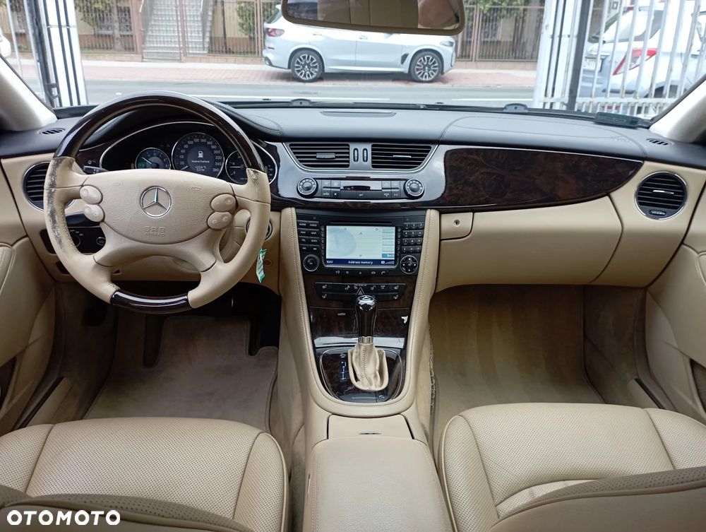 Mercedes-Benz CLS 320 CDI - 8