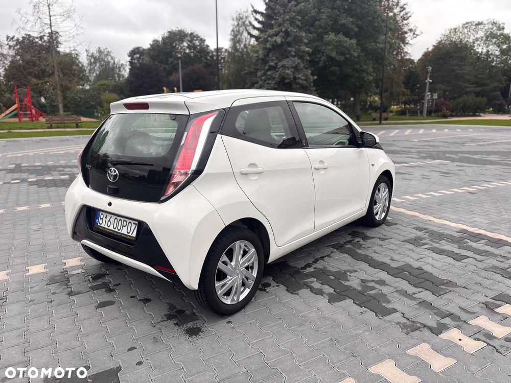 Toyota Aygo 1.0 VVT-i Sprint EU6 - 7
