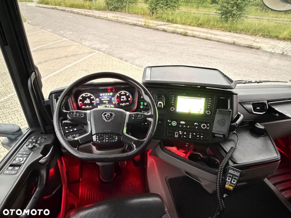 Scania 590R V8 z palfinger s270L z Niemiec od właściciela 2021/22 perfekcyjny stan do drewna drzewa dłużyce z wózkiem DOLL 6x4 ASO SCANIA KONTRAKT - 34