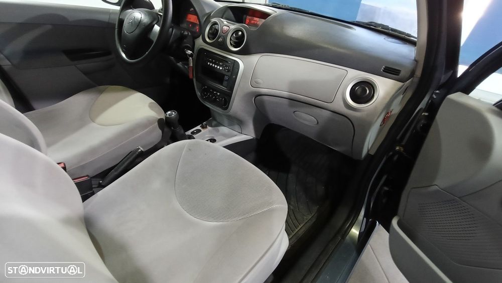 Citroën C3 1.4 HDi SX + - 8
