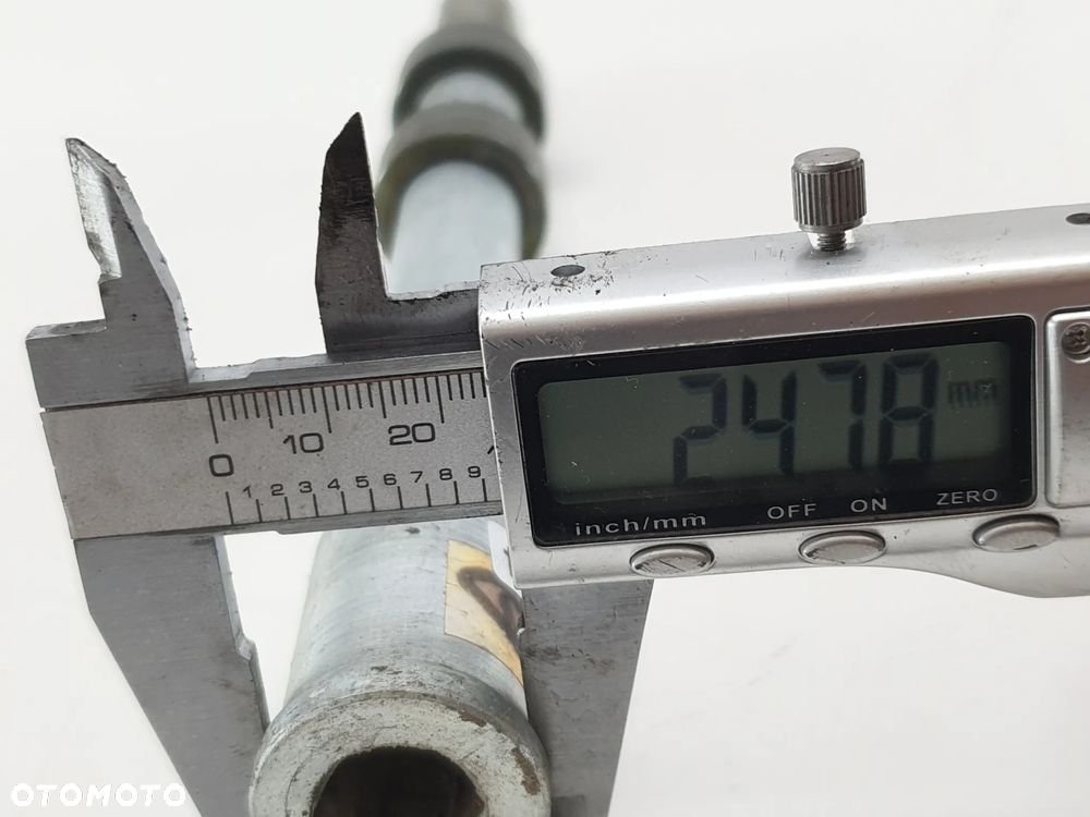 KAWASAKI ER-6F 650 05-08 OŚKA OŚ PRZÓD - 10