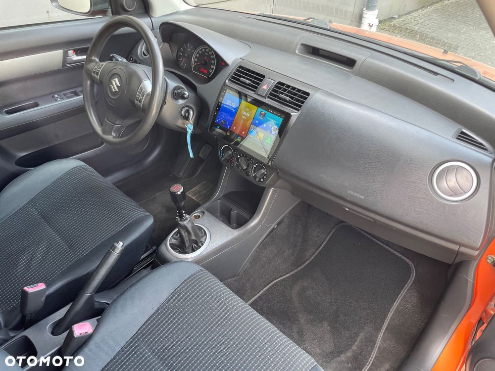 Suzuki Swift 1.3 GLX / Comfort - 6