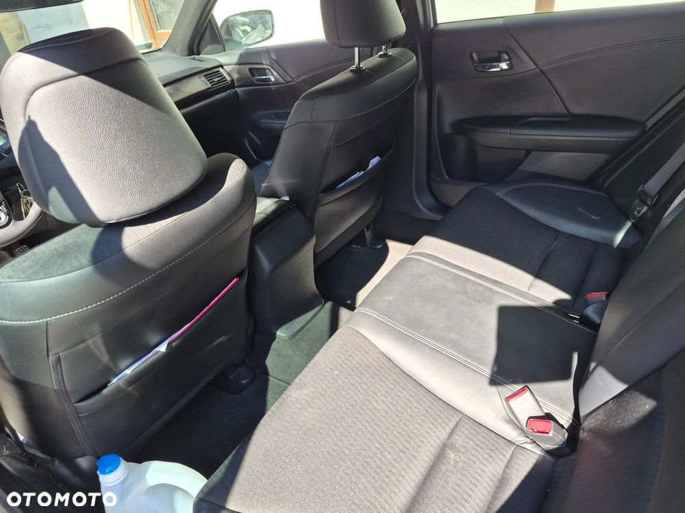 Honda Accord 2.4 S - 9