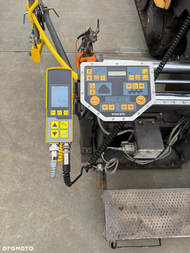 Volvo ABG 2820 - 17