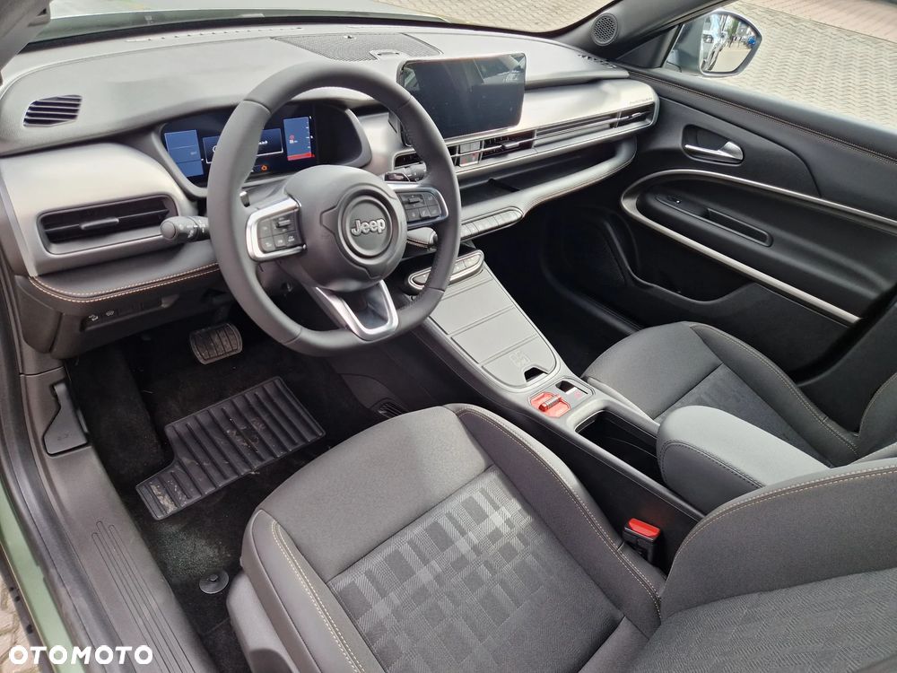 Jeep Avenger 1.2 T3 mHEV 85th Anniversary 4xe eDCT6 - 8